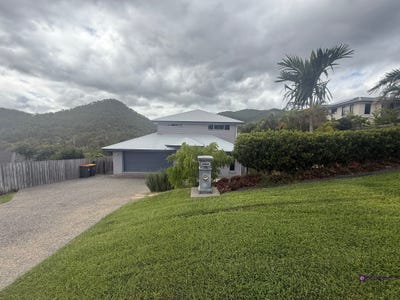 /international/au/19-skyline-drive-norman-gardens-qld-151245720/