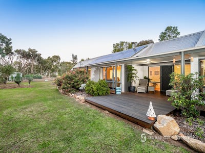 /international/au/3-cooinda-court-bunbartha-vic-148069584/