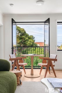 /international/au/6-60-buckley-street-essendon-vic-148145052/