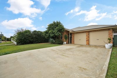 /international/au/4-glenshee-close-dubbo-nsw-151484144/