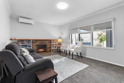 /international/au/8-royston-court-boronia-vic-151365020/