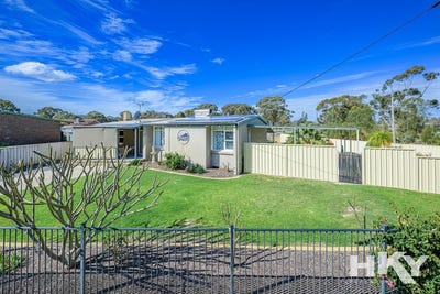 /international/au/2-brearley-street-bullsbrook-wa-152197932/