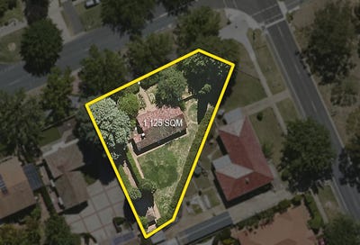 /international/au/60-ijong-street-braddon-act-151852328/