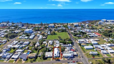 /international/au/4-12-tanner-street-bargara-qld-151375552/