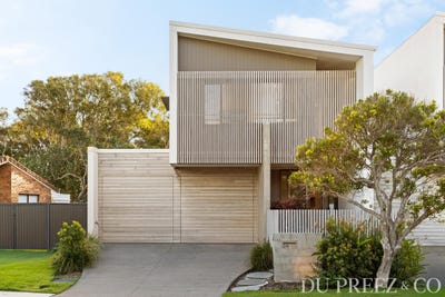/international/au/2-8-bluebird-parade-bokarina-qld-151211392/