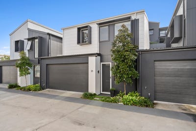 /international/au/28-25-oasis-close-manly-west-qld-151448564/