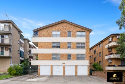/international/au/11-4-myall-street-cabramatta-nsw-151433152/