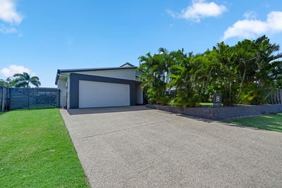 /international/au/24-miami-terrace-blacks-beach-qld-150980740/