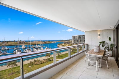/international/au/203-15-quayside-avenue-shell-cove-nsw-152790980/