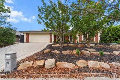 /international/au/13-laver-street-mount-barker-sa-151333784/