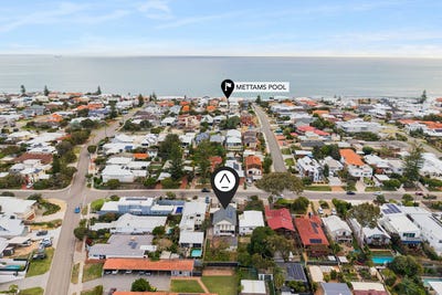 /international/au/35-chrysostom-street-north-beach-wa-151416732/