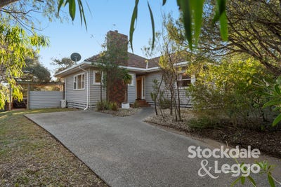 /international/au/12-fairfax-street-blairgowrie-vic-148478728/