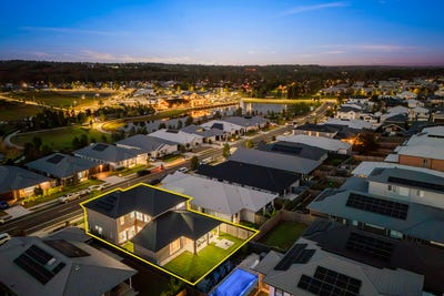 /international/au/33-ploughmans-boulevard-north-richmond-nsw-150880972/