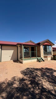 /international/au/34a-tiliqua-cres-roxby-downs-sa-150779648/
