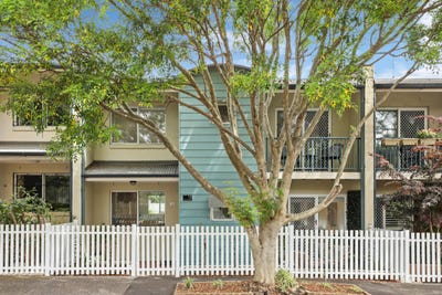 /international/au/13-12-22-newington-road-marrickville-nsw-152628240/