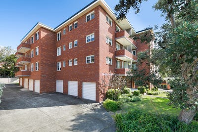 /international/au/2-14-16-banksia-road-caringbah-nsw-152497012/