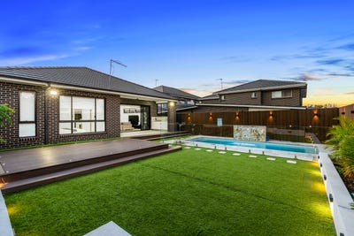 /international/au/4-lantern-street-gables-box-hill-nsw-151184216/