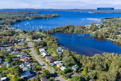 /international/au/26-rhodes-parade-windermere-park-nsw-148263540/