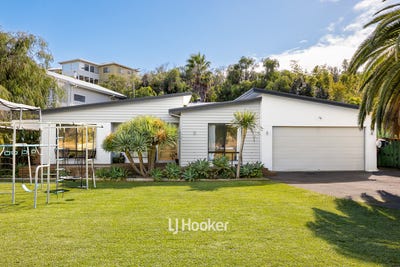 /international/au/25-iluka-road-binningup-wa-150780036/