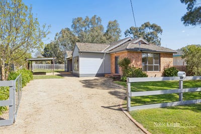 /international/au/11-range-road-yea-vic-152467484/
