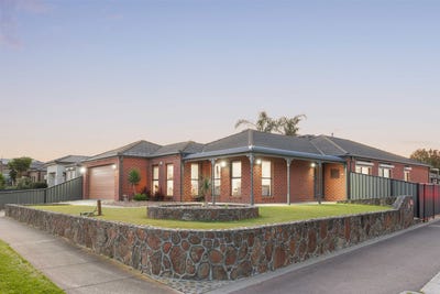 /international/au/9-colchester-vista-derrimut-vic-151372712/