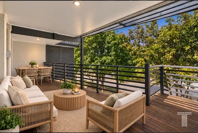 /international/au/4-58-philip-street-hawthorne-qld-152419512/