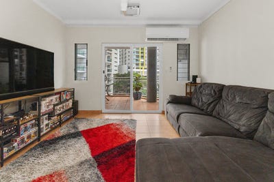 /international/au/65-5-cardona-court-darwin-city-nt-150962292/