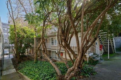 /international/au/3-38-dalgety-street-st-kilda-vic-152466084/