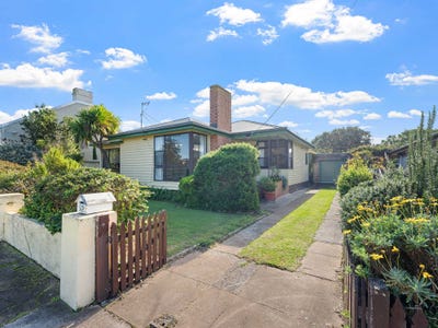 /international/au/92-bank-street-port-fairy-vic-151349480/