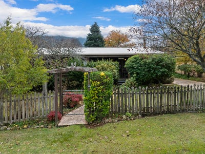 /international/au/33-nash-street-jamieson-vic-148290600/