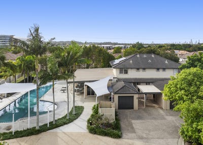 /international/au/16-12-promenade-avenue-robina-qld-151287548/