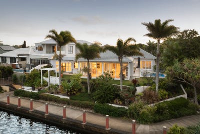 /international/au/17-maui-court-parrearra-qld-151540588/
