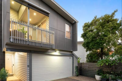 /international/au/38a-mullens-street-hawthorne-qld-151119668/