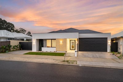 /international/au/28-alwoodley-terrace-dunsborough-wa-151472712/