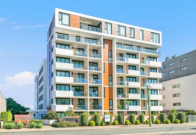 /international/au/704-390-398-pacific-highway-lane-cove-nsw-151159892/