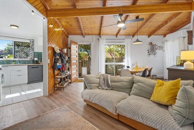 /international/au/6-18-defiance-road-logan-central-qld-151416100/