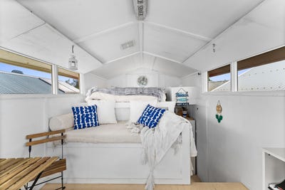 /international/au/6-campbells-cove-road-werribee-south-vic-151253492/