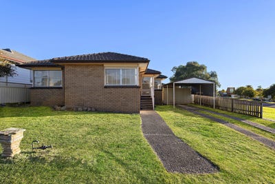 /international/au/78-weblands-street-rutherford-nsw-148531056/