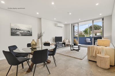 /international/au/108-41-43-kildare-road-blacktown-nsw-151361588/