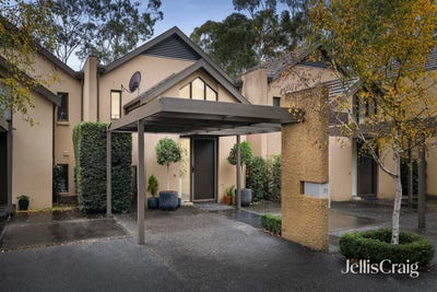 /international/au/20-st-andrews-court-chirnside-park-vic-151441412/