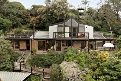 /international/au/15-alan-place-warrandyte-vic-152507712/