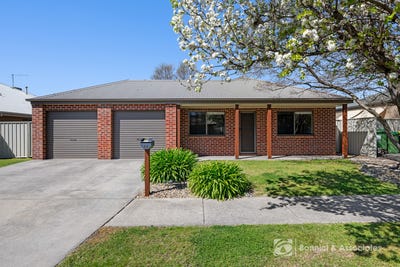 /international/au/14-condamine-street-west-wodonga-vic-152459508/