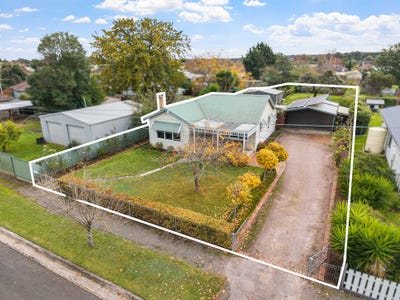 /international/au/5-hector-street-hamilton-vic-151392108/