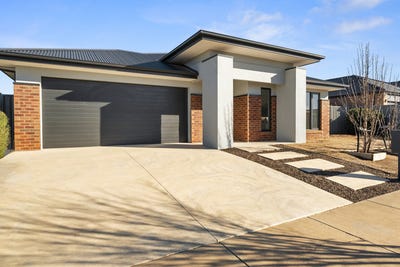 /international/au/9-marsanne-street-shepparton-vic-148432416/
