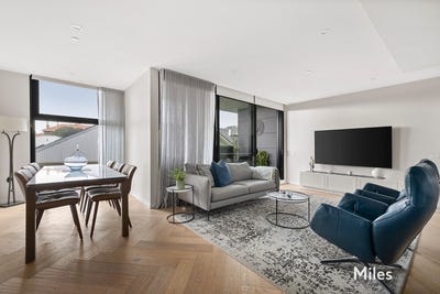 /international/au/102-112-waterdale-road-ivanhoe-vic-151179712/