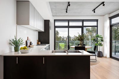 /international/au/342-77-hobsons-road-kensington-vic-148644292/?lang=en