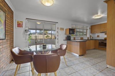 /international/au/69-wandewoi-avenue-san-remo-nsw-151023712/