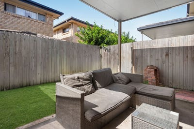/international/au/73-17-cunningham-street-deception-bay-qld-151177228/