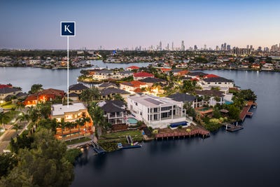 /international/au/34-clear-water-bay-avenue-clear-island-waters-qld-150817576/
