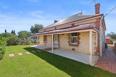 /international/au/11-markland-street-milang-sa-151050280/